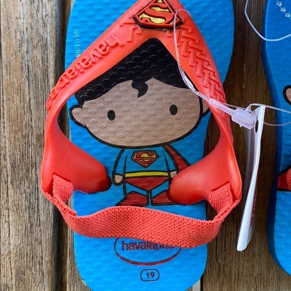 Havaianas Superman Flip Flops-Baby Size 5 - Picture 2 of 4